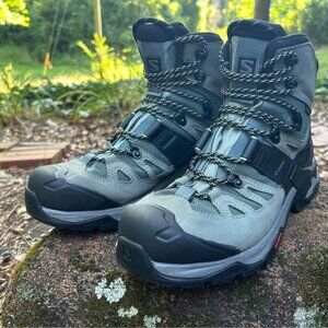 Salomon QUEST 4D Hiking Boots, Like New, Waterproof, Gore-tex